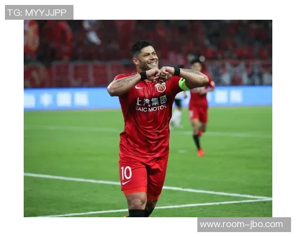 恐怖绿巨人胡尔克39岁破500球里程碑成就辉煌24冠传奇