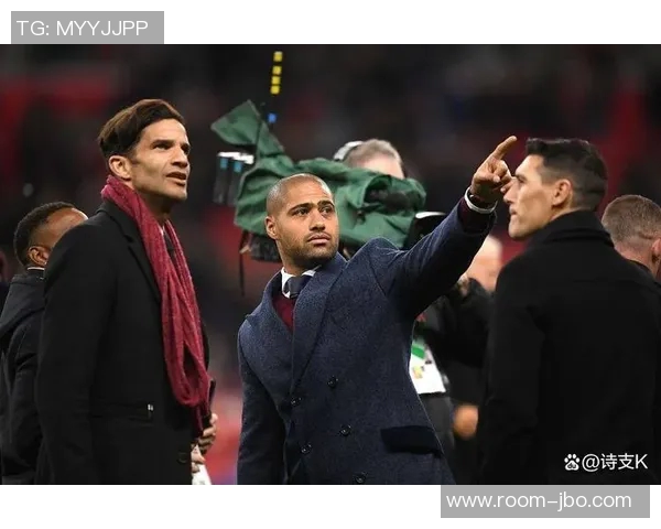 旧将回忆初到米兰时的穿着差异与队友的时尚对比